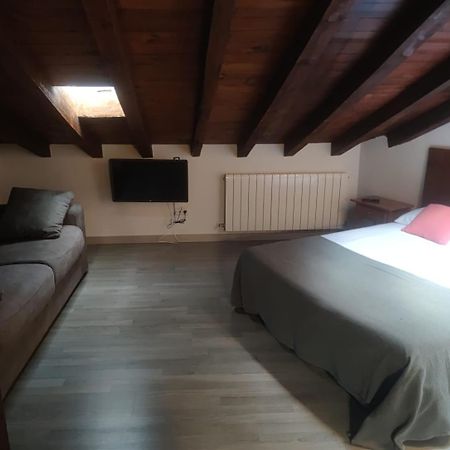 Hotel Papamoscas La Hiruela Ngoại thất bức ảnh